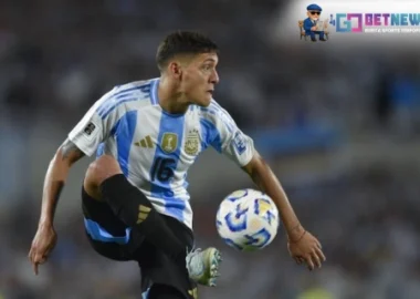 Juventus Bek Kanan Molina